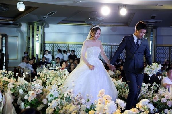 Ngày Cưới Đẹp 2024: Tổng Hợp Lịch Chi Tiết Nhất