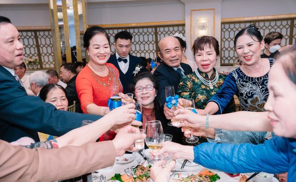 địa điểm sang trọng cho ngày báo hỷ