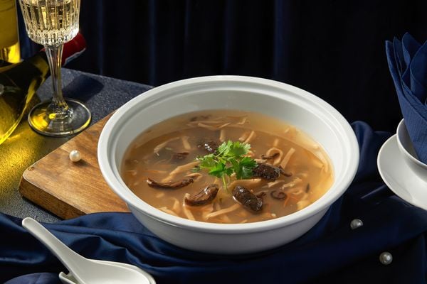 Cách Chọn Món Ăn Tiệc Cưới sang trọng