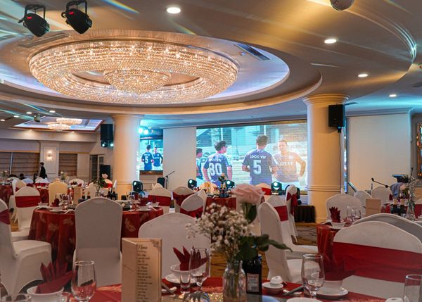 Tiệc tất niên tại Trung tâm sự kiện và tiệc cưới Star Galaxy