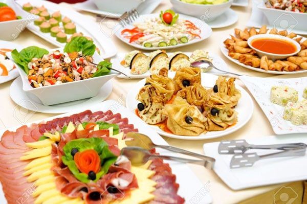 thực đơn tiệc cưới sang trọng