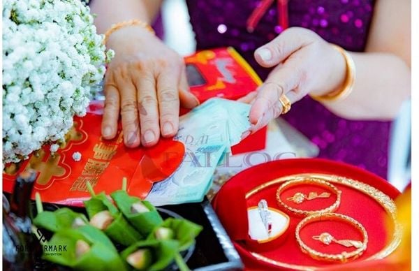 các nghi thức ăn hỏi nạp tài trong đám cưới truyền thống Việt