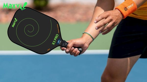 Cách chọn vợt pickleball giúp bạn có nhiều trận chơi làm nên lịch sử
