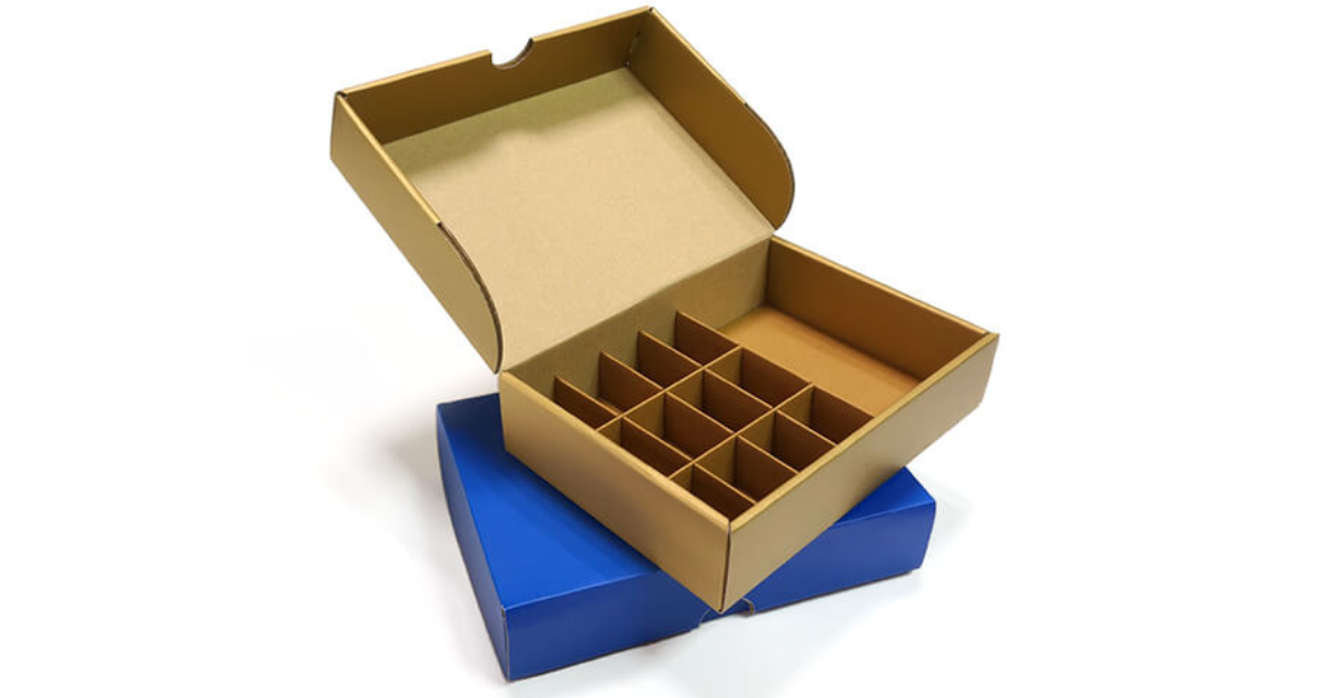 Hộp giấy có thiết kế ngăn chia tiện lợi