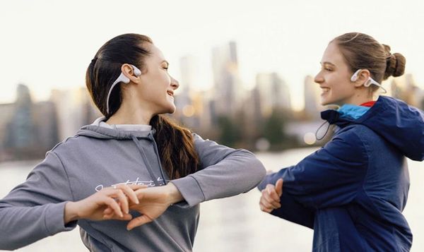 Tai nghe Open-ear, In-ear, và Earbuds là gì? Sự khác biệt giữa 3 loại tai nghe này