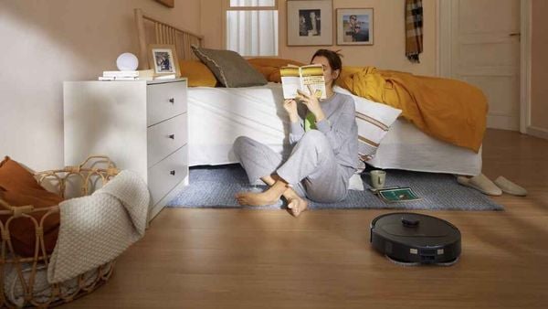 Top 4 robot hút bụi lau nhà giá rẻ dưới 10 triệu với nhiều tính năng vượt trội