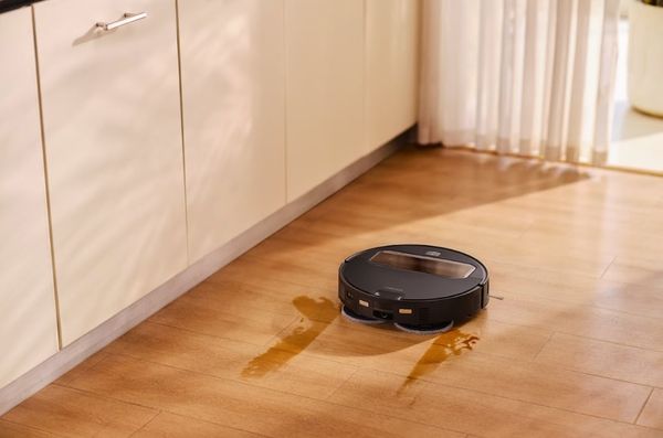 Sàn nhà bốc mùi dù lau thường xuyên? 5 nguyên nhân 'khó ngờ' và cách xử lý cực đơn giản