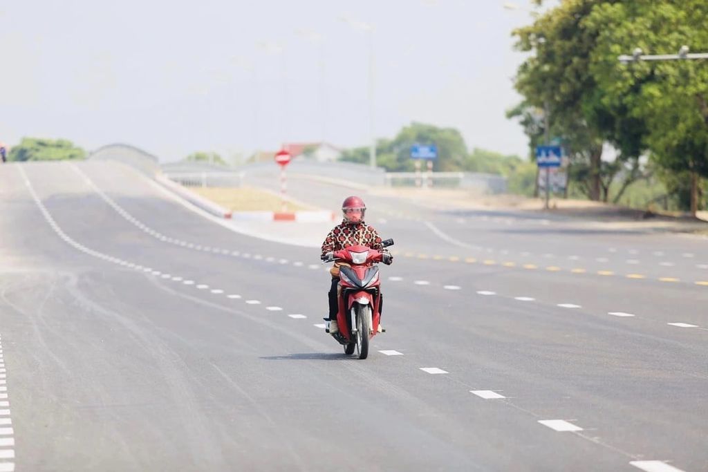Trong tháng 6, nhiệt độ ở nhiều nơi trên cả nước chạm hoặc vượt 40°C
