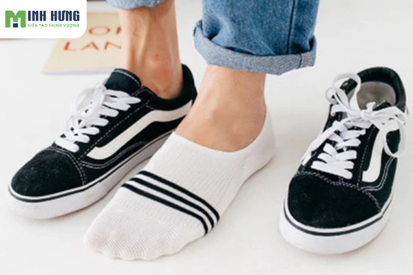 bat-mi-top5-cach-di-tat-luoi-nam-khong-bi-tuot-got-cuc-hieu-qua