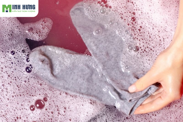 bat-mi-top5-cach-di-tat-luoi-nam-khong-bi-tuot-got-cuc-hieu-qua