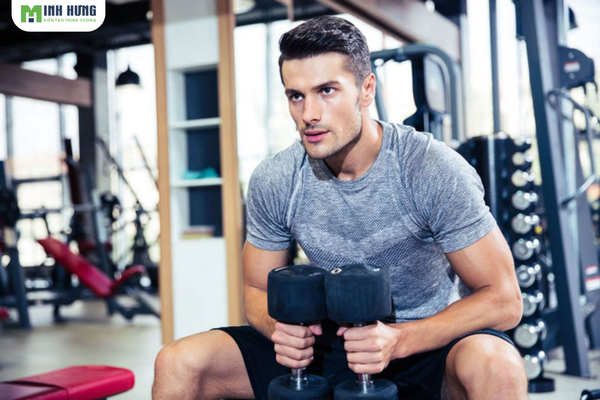 quan-sip-dui-cho-nam-tap-gym-nang-do-thoang-khi-em-ai