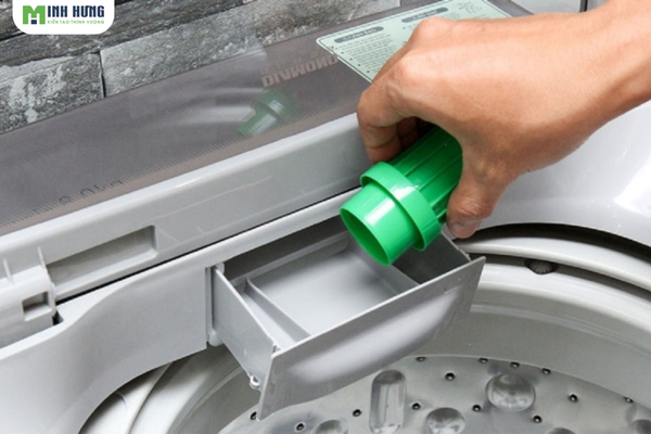 cach-giu-quan-ao-huong-thom-lau