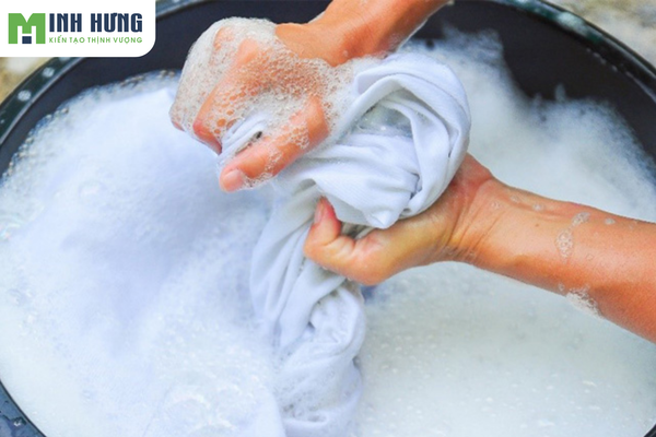 huong-dan-giat-do-boi-dung-cach-khong-bi-mat-phom