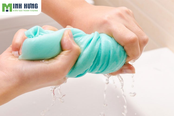 huong-dan-giat-do-boi-dung-cach-khong-bi-mat-phom