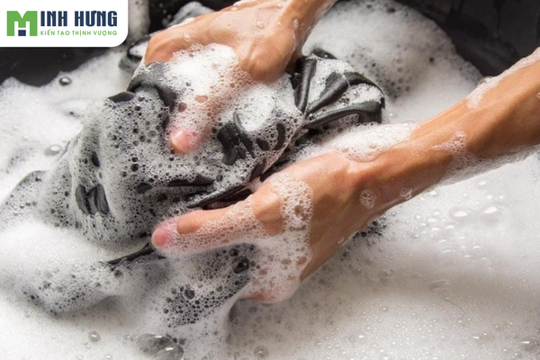 huong-dan-giat-do-boi-dung-cach-khong-bi-mat-phom