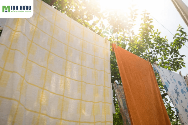 ap-dung-nhung-meo-nay-khan-mat-co-mui-hoi-va-nhon-nhot-sach-ngay-tuc-khac