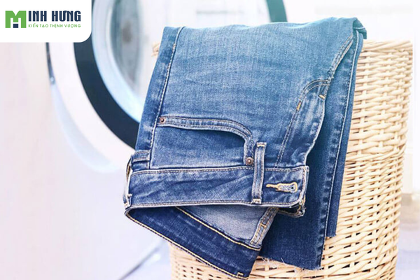 top5-sai-lam-khi-giat-quan-jeans-can-tranh-keo-nhanh-hong-rach