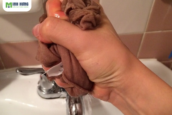 bo-tui-top4-cach-dien-quan-tat-dep-ma-khong-phan-cam-ngay-tet-