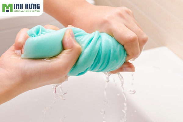 meo-giat-quan-ao-di-bien-cuc-thong-minh-khong-phai-ai-cung-biet