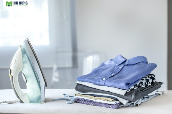 bo-tui-ngay-meo-giat-va-phoi-quan-ao-nhanh-kho-trong-ngay-nom-am