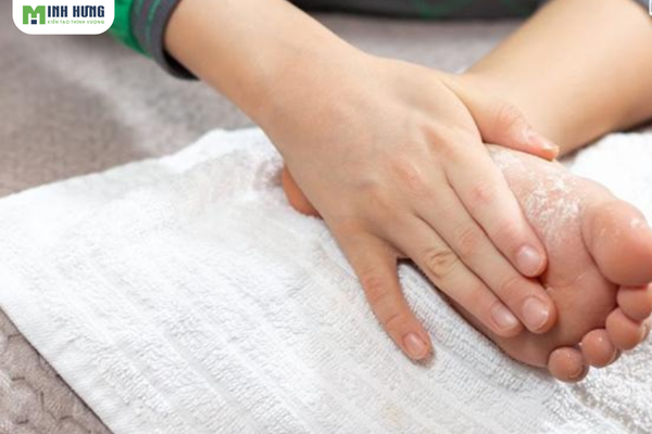 luu-ngay-top4-meo-xu-ly-mui-hoi-tu-tat-chan-vo-cung-don-gian