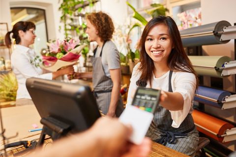3 Cách tận dụng thẻ tín dụng để tăng thu nhập