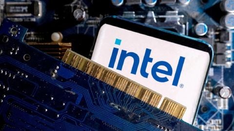 Intel tăng 16,1%, đạt mức tăng trong ngày cao nhất kể từ tháng 3/2020 nhờ tiềm năng tái cấu trúc