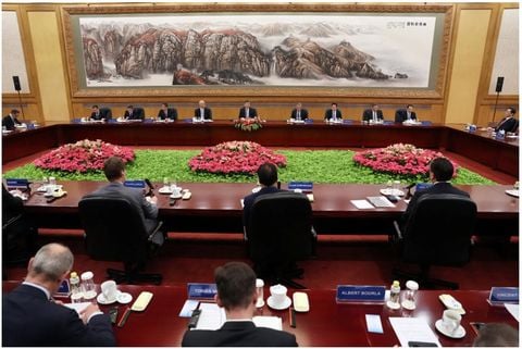 Tập Cận Bình gặp gỡ các nhà lãnh đạo doanh nghiệp toàn cầu trong bối cảnh căng thẳng thương mại