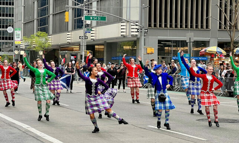 Trải nghiệm tuần lễ Tartan New York 2025: Sự kiện không thể bỏ lỡ cho tín đồ du lịch