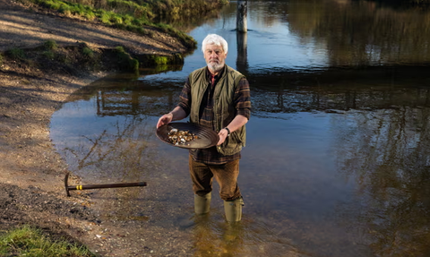Câu chuyện của người săn vàng chuyên nghiệp: Khám phá đam mê trong 48 năm