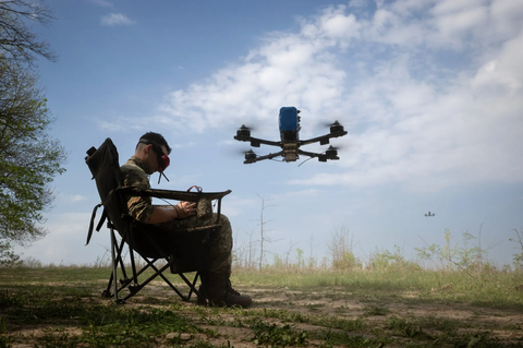 Mỹ tụt hậu trong cuộc đua drone quân sự