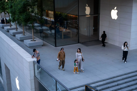 Trung Quốc đẩy mạnh mua sắm iPhone và đồ gia dụng: Điều gì xảy ra khi trợ cấp chấm dứt?