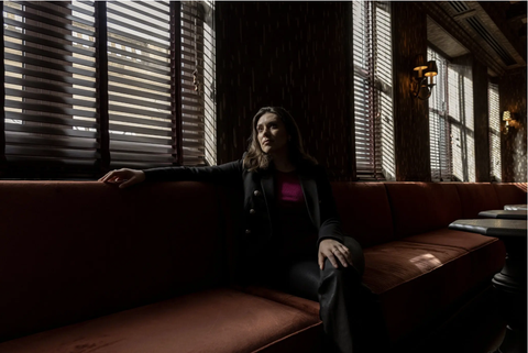 Phóng viên chính trị Tara Palmeri: Chuyển mình sang YouTube để “chơi sòng phẳng”