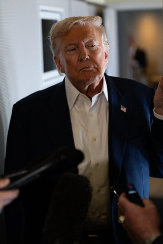 Trump tung chiêu “tiền hoặc thuế”: Đòn áp lực tài chính mới trong thương mại quốc tế