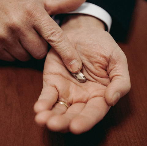 Thiết bị cấy ghép SetPoint: Bước ngoặt trong điều trị viêm khớp dạng thấp