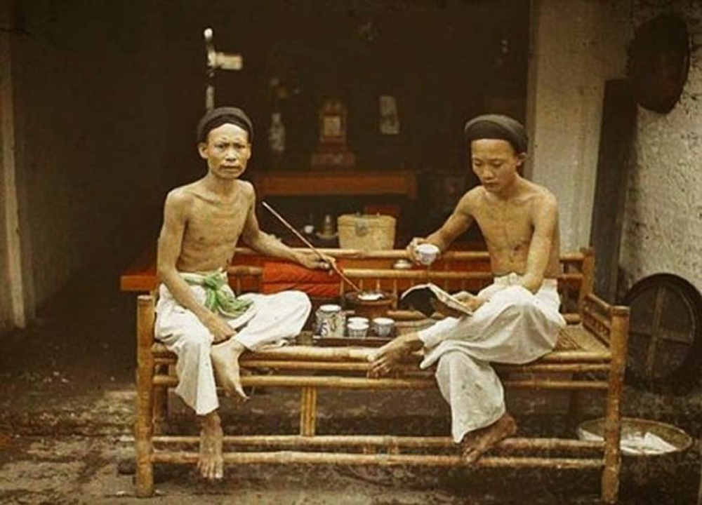 Điếu cày và hình ảnh người nông dân Việt xưa