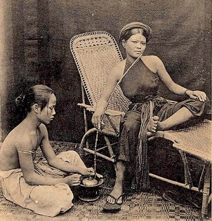 Những câu ca dao tục ngữ gắn liền với thuốc lào và điếu cày