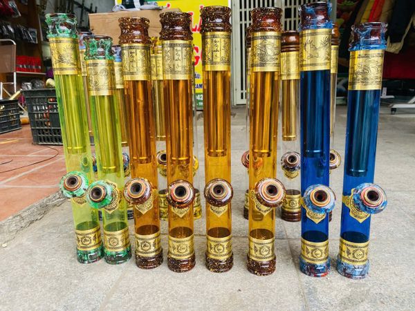 Có nên mua điếu cày nhựa? Ưu – nhược điểm nên biết