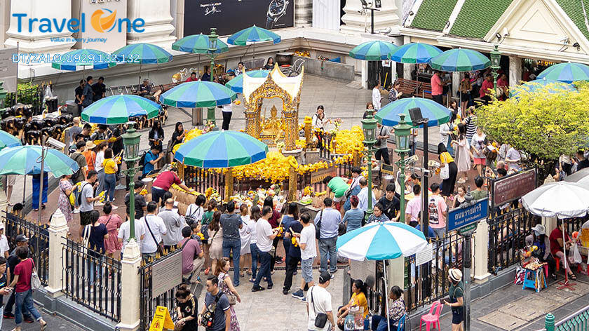 Vì Sao Phật Bốn Mặt Linh Thiêng Bangkok Thái Lan Được Lòng Du Khách