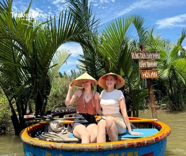 https://travelone.vn/products/travelone-tour-chua-lanh-hoi-an