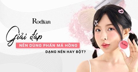 [Giải đáp] Nên dùng phấn má hồng dạng nén hay bột?