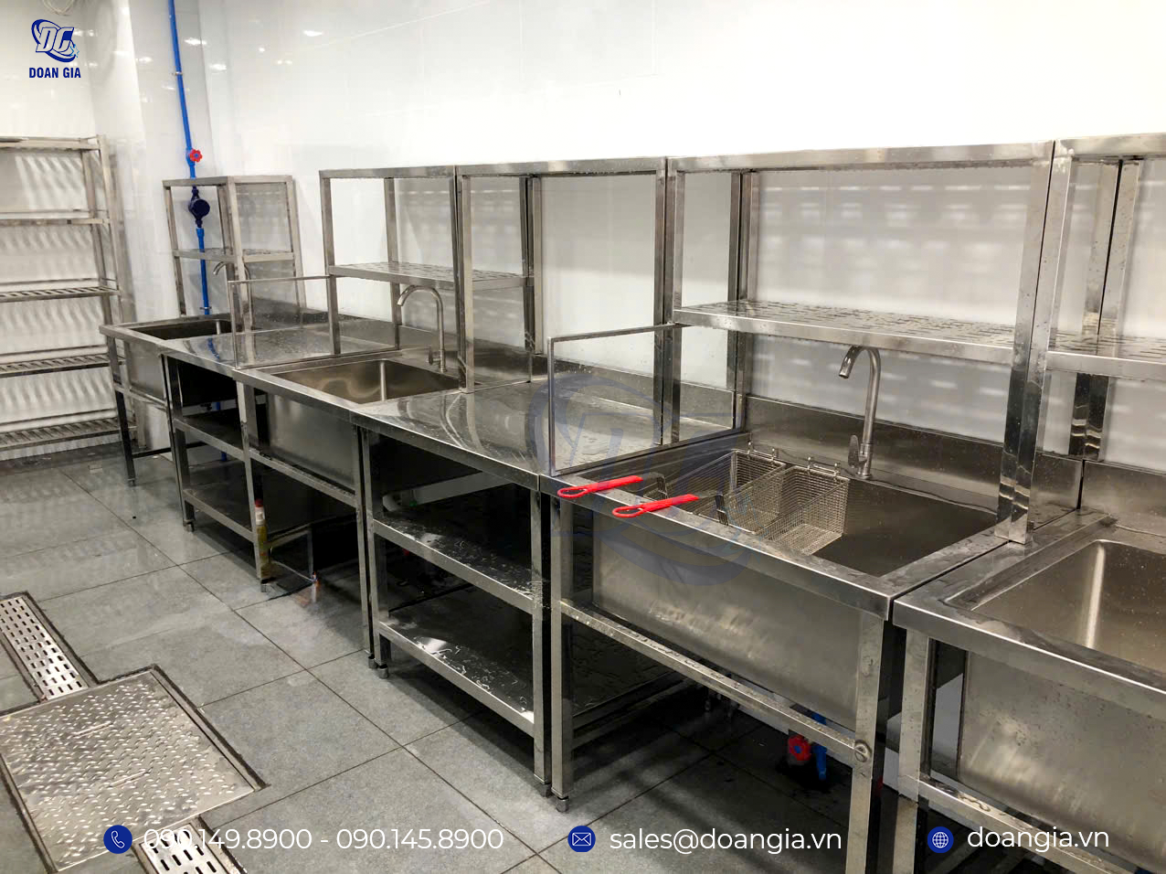 thi công bếp nhà hàng