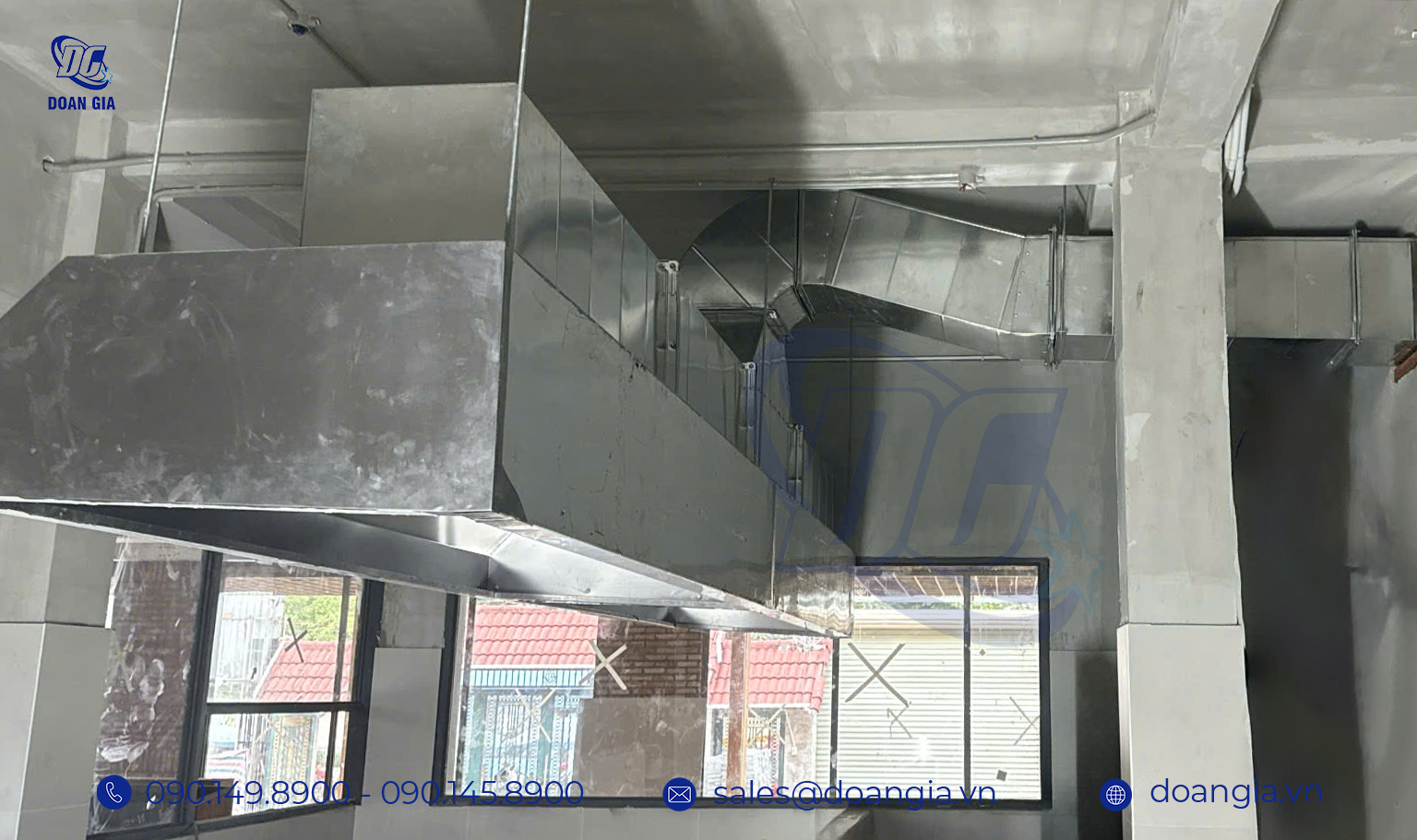 chụp hút mùi inox công nghiệp