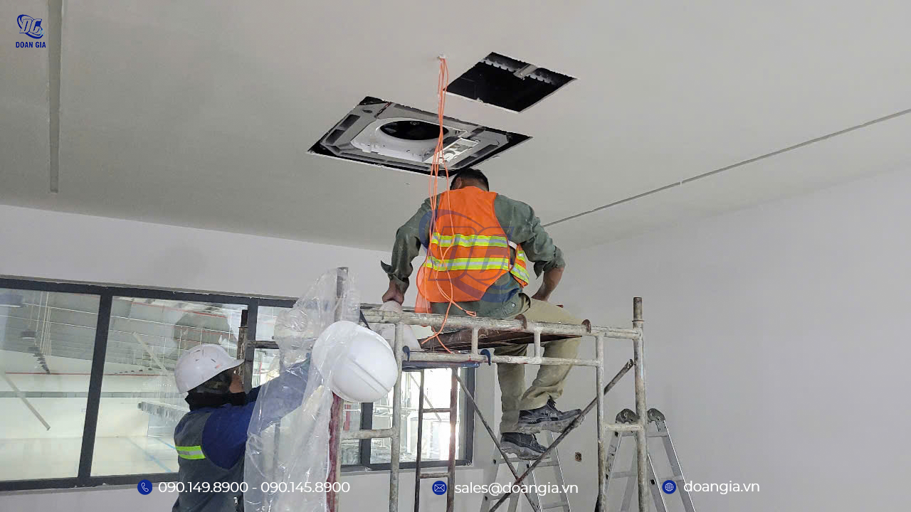 thi công lắp đặt máy lạnh