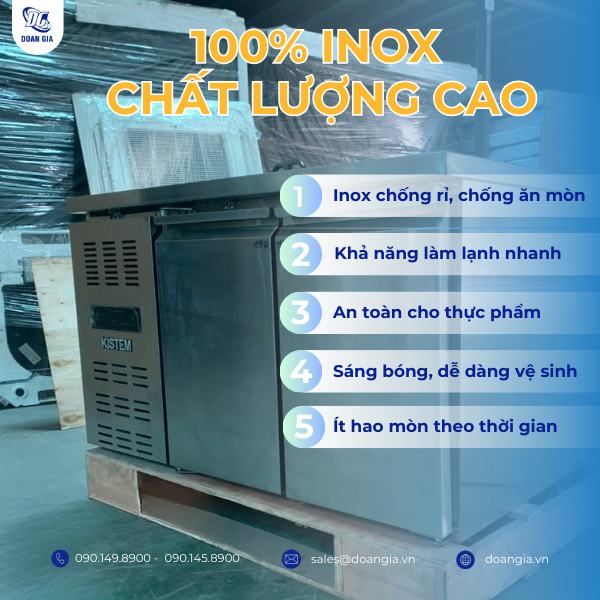 tủ mát bàn chặt inox
