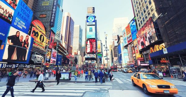 Thưởng ngoạn nghệ thuật đường phố phóng khoáng