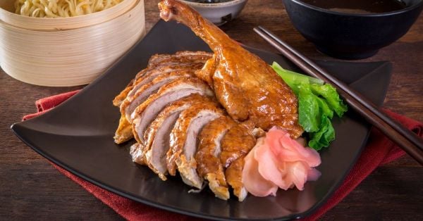 Vịt quay Bắc Kinh trứ danh