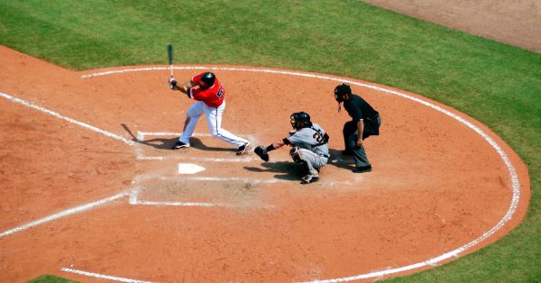 Xem một trận bóng chày