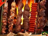 Churrasco của Brasil: Khám Phá Nghệ Thuật Nướng Thịt Đặc Trưng