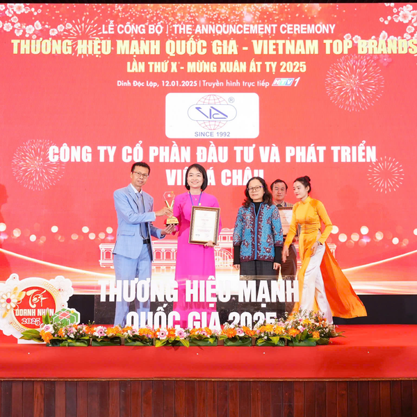 VIỆT Á CHÂU VÀ LỰC QUÁN ĐẠT THƯƠNG HIỆU MẠNH QUỐC GIA 2025